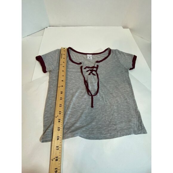 Empyre Vintage 2 Pc Crop Tops Gray and Striped Women’s Size Medium - Picture 5 of 12